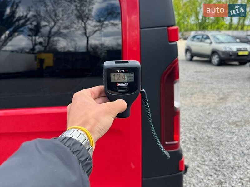 Мінівен Renault Trafic 2016 в Умані