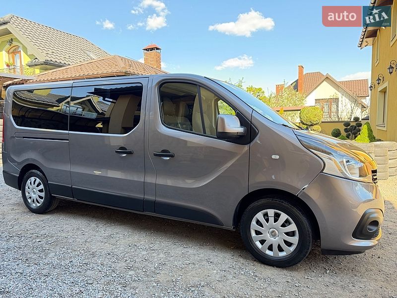 Мінівен Renault Trafic 2017 в Львові