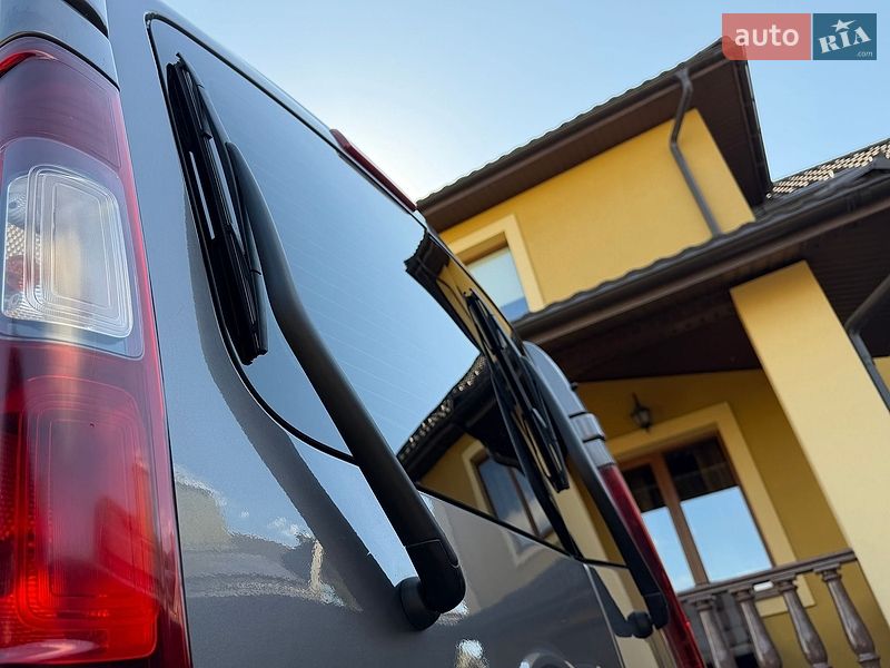 Мінівен Renault Trafic 2017 в Львові