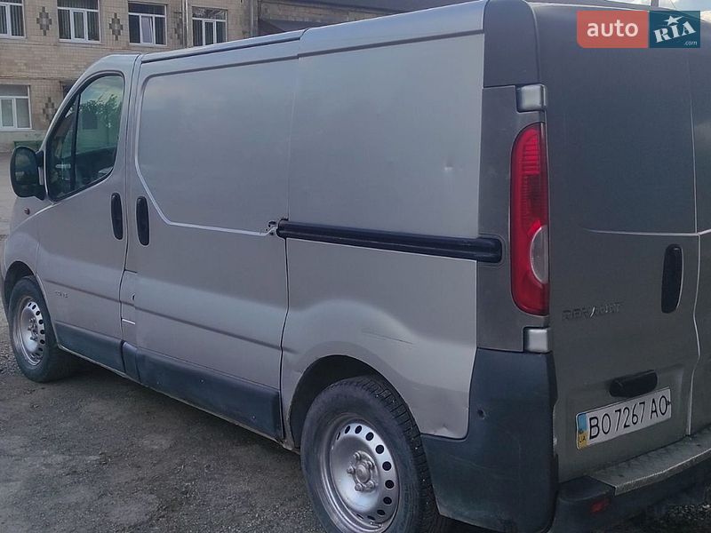 Грузовой фургон Renault Trafic 2007 в Тернополе