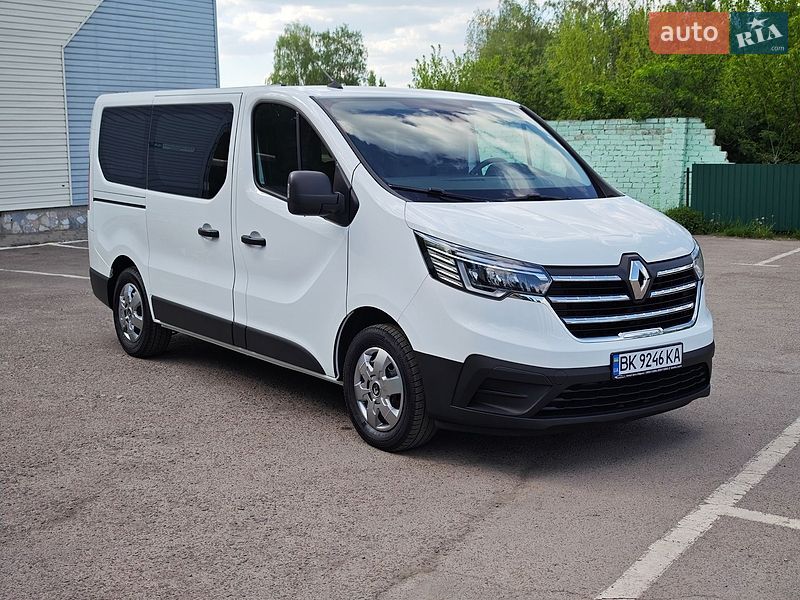Минивэн Renault Trafic 2022 в Дубно