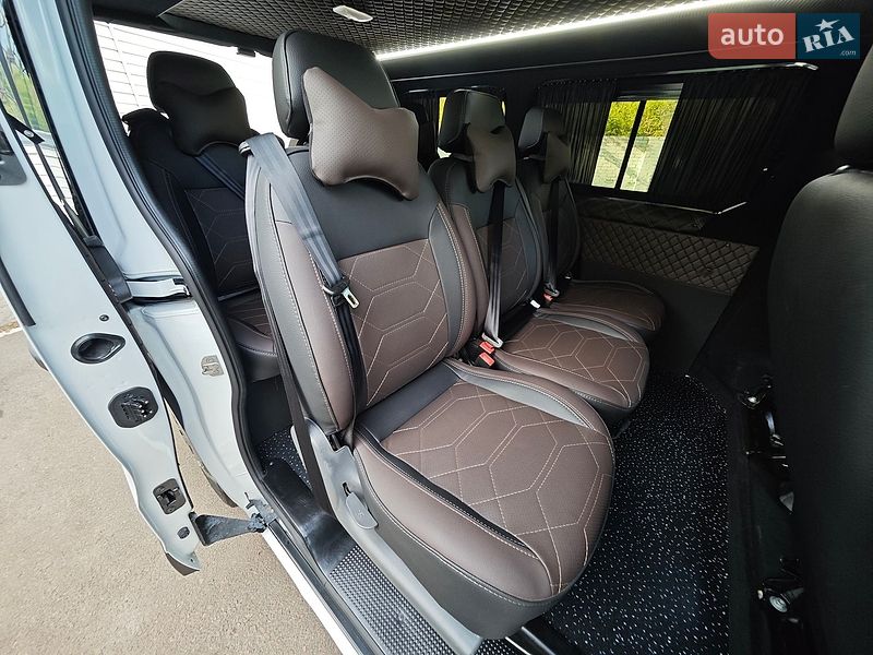 Минивэн Renault Trafic 2022 в Дубно
