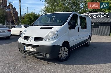 Вантажопасажирський фургон Renault Trafic 2012 в Вінниці