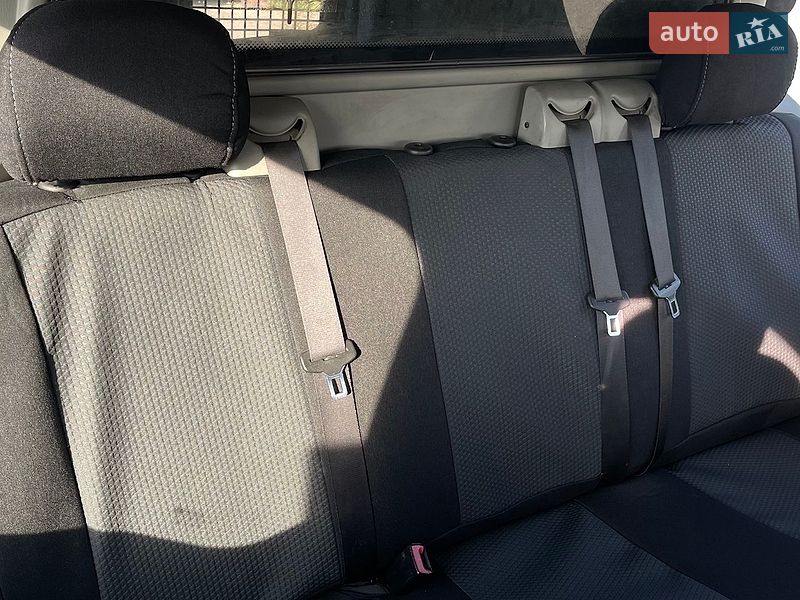 Вантажопасажирський фургон Renault Trafic 2012 в Вінниці