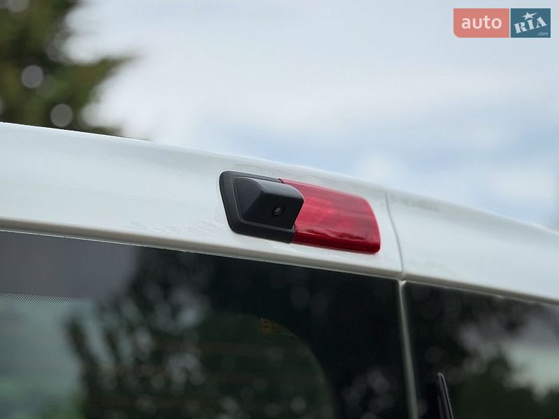 Вантажний фургон Renault Trafic 2023 в Дрогобичі