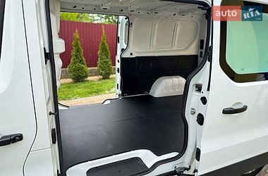 Вантажний фургон Renault Trafic 2023 в Дрогобичі