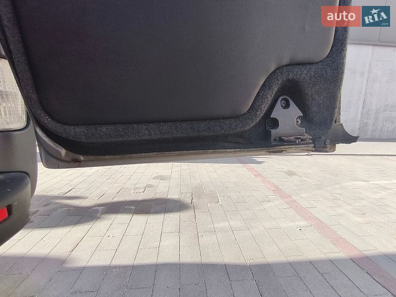 Мінівен Renault Trafic 2008 в Києві фото 27 Мінівен Renault Trafic 2008 в Києві