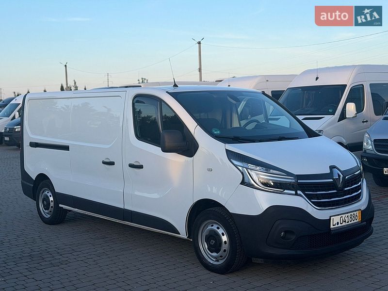 Вантажний фургон Renault Trafic 2021 в Старокостянтинові