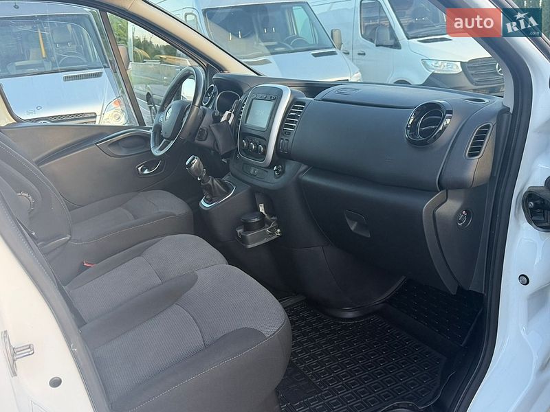 Вантажний фургон Renault Trafic 2021 в Старокостянтинові