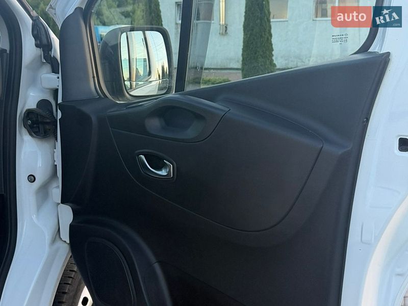 Вантажний фургон Renault Trafic 2021 в Старокостянтинові