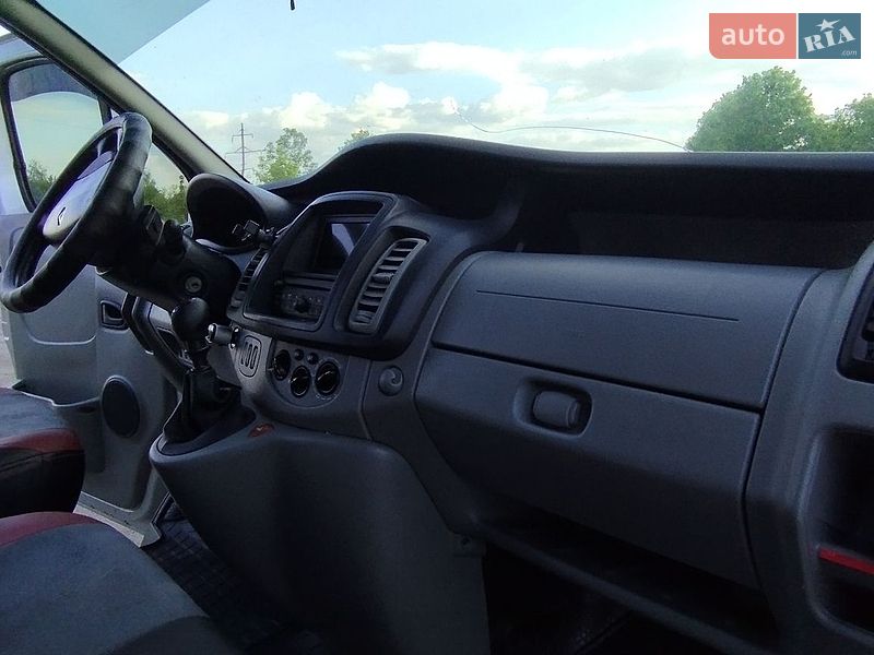 Мінівен Renault Trafic 2014 в Володимирі фото 14 Мінівен Renault Trafic 2014 в Володимирі