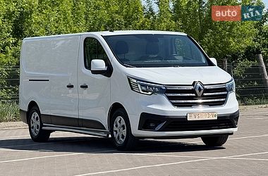 Вантажний фургон Renault Trafic 2022 в Дубні