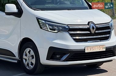 Вантажний фургон Renault Trafic 2022 в Дубні