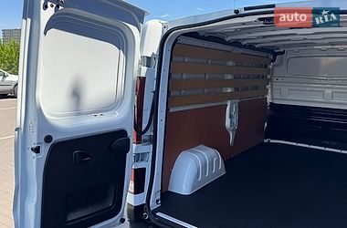 Вантажний фургон Renault Trafic 2022 в Дубні