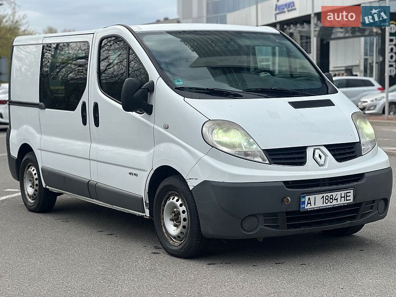 Грузовой фургон Renault Trafic 2014 в Киеве