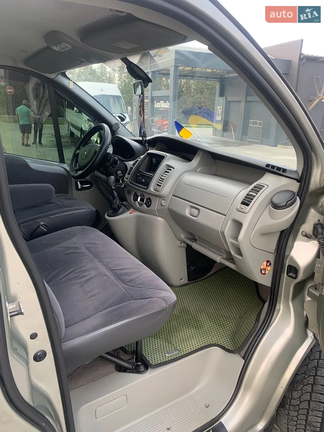 2012 Renault Trafic - мініатюра 9