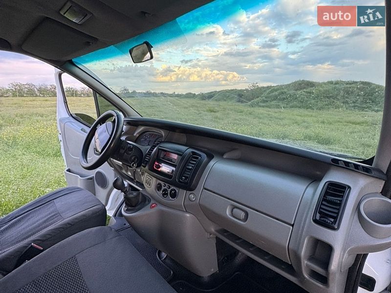 Минивэн Renault Trafic 2008 в Овидиополе