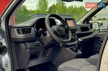 Минивэн Renault Trafic 2022 в Дубно