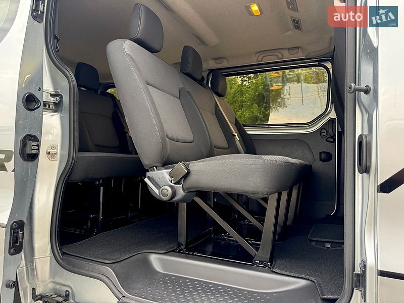 Минивэн Renault Trafic 2022 в Дубно