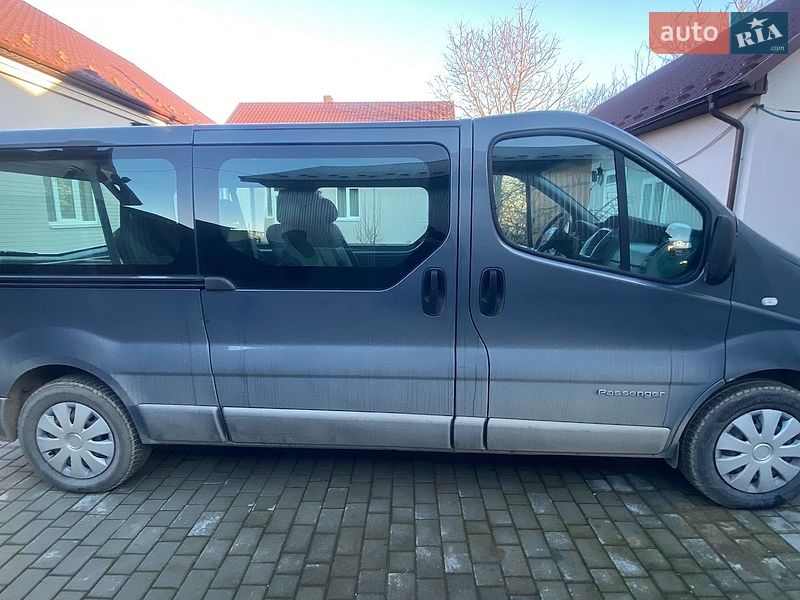 Минивэн Renault Trafic 2011 в Черновцах