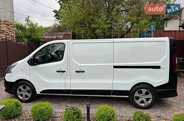 Вантажний фургон Renault Trafic 2018 в Києві