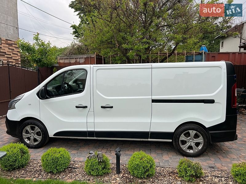 Вантажний фургон Renault Trafic 2018 в Києві