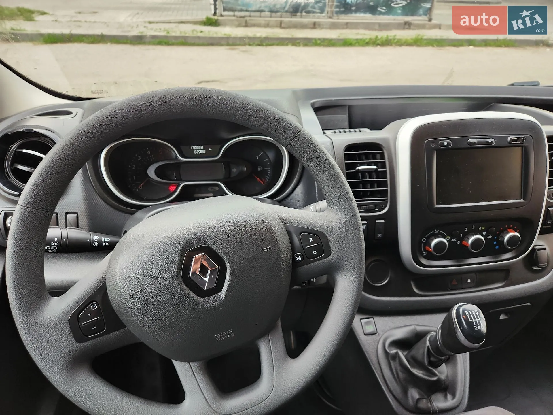 2020 Renault Trafic - мініатюра 33
