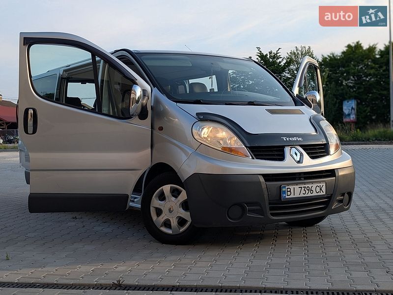 Минивэн Renault Trafic 2008 в Ивано-Франковске фото 8 Минивэн Renault Trafic 2008 в Ивано-Франковске