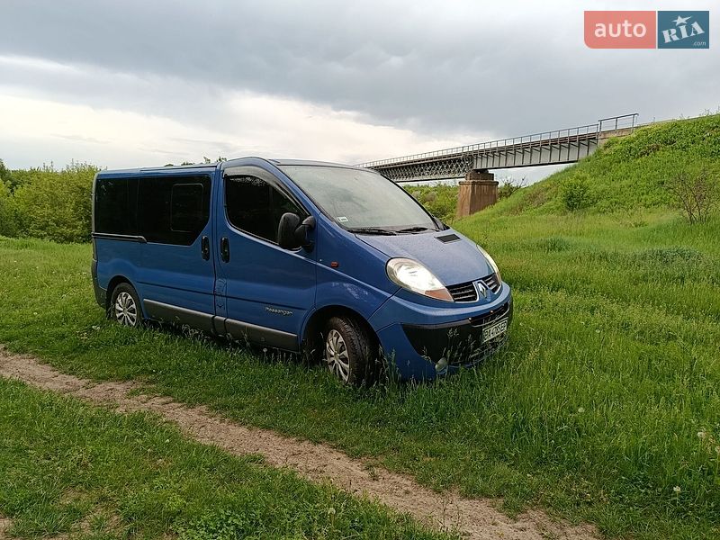 Мінівен Renault Trafic 2006 в Смілі