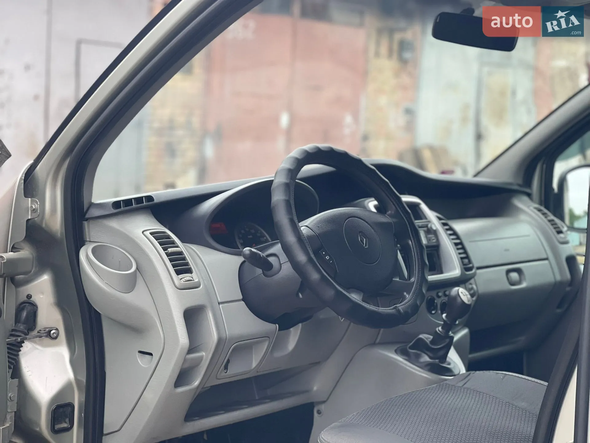 2014 Renault Trafic - мініатюра 17
