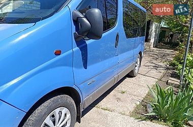 Минивэн Renault Trafic 2006 в Смеле