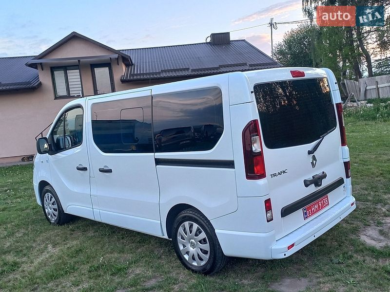 Мінівен Renault Trafic 2021 в Дубні