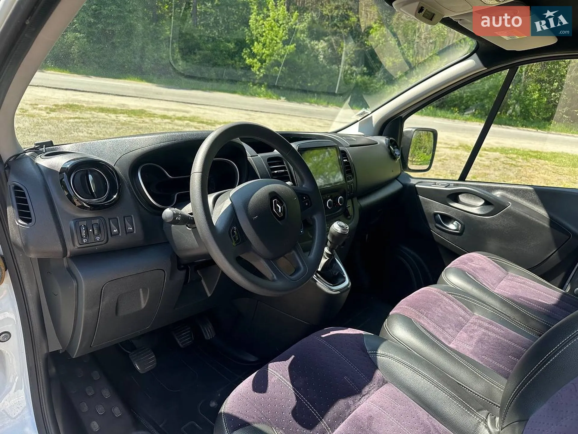 2021 Renault Trafic - мініатюра 13