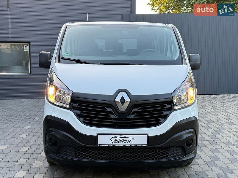Минивэн Renault Trafic 2017 в Черновцах