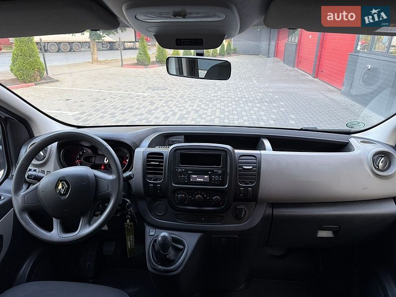 Минивэн Renault Trafic 2017 в Черновцах