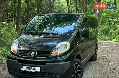 Минивэн Renault Trafic 2009 в Мостиске