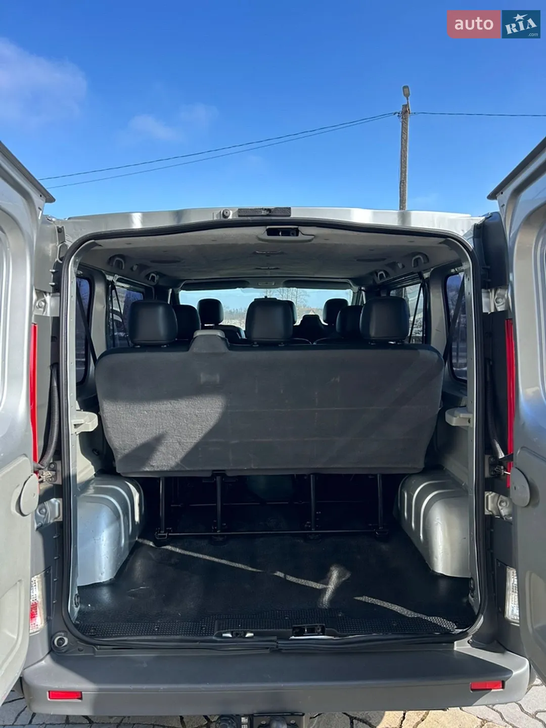 2011 Renault Trafic - мініатюра 104