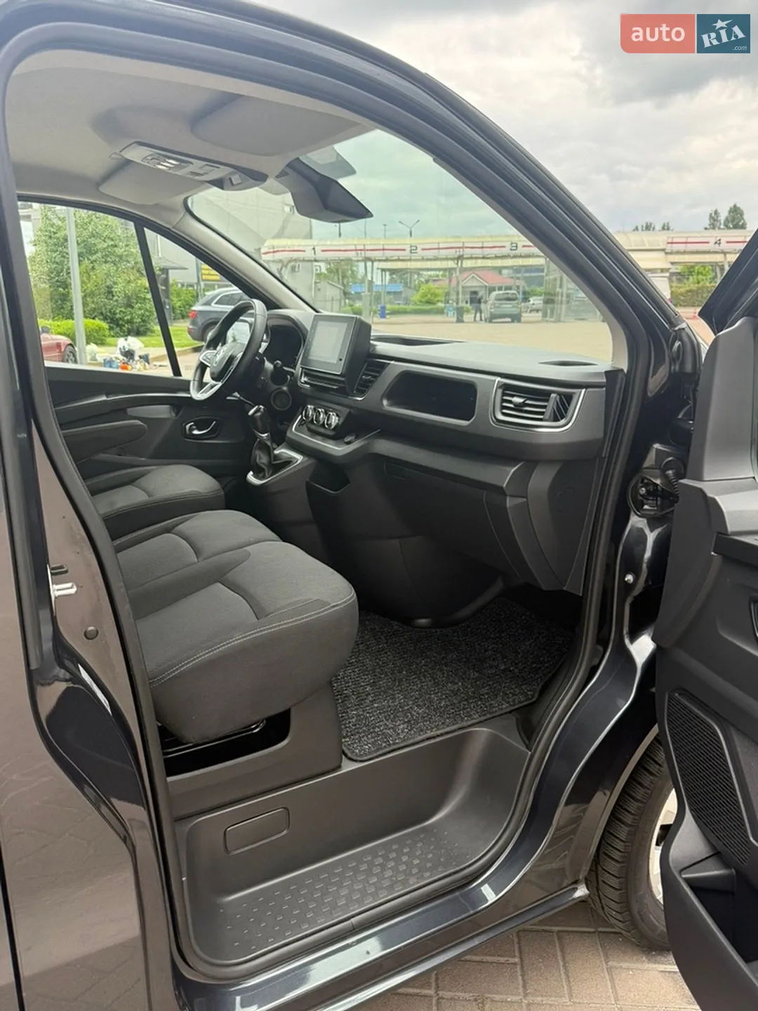 2022 Renault Trafic - мініатюра 103