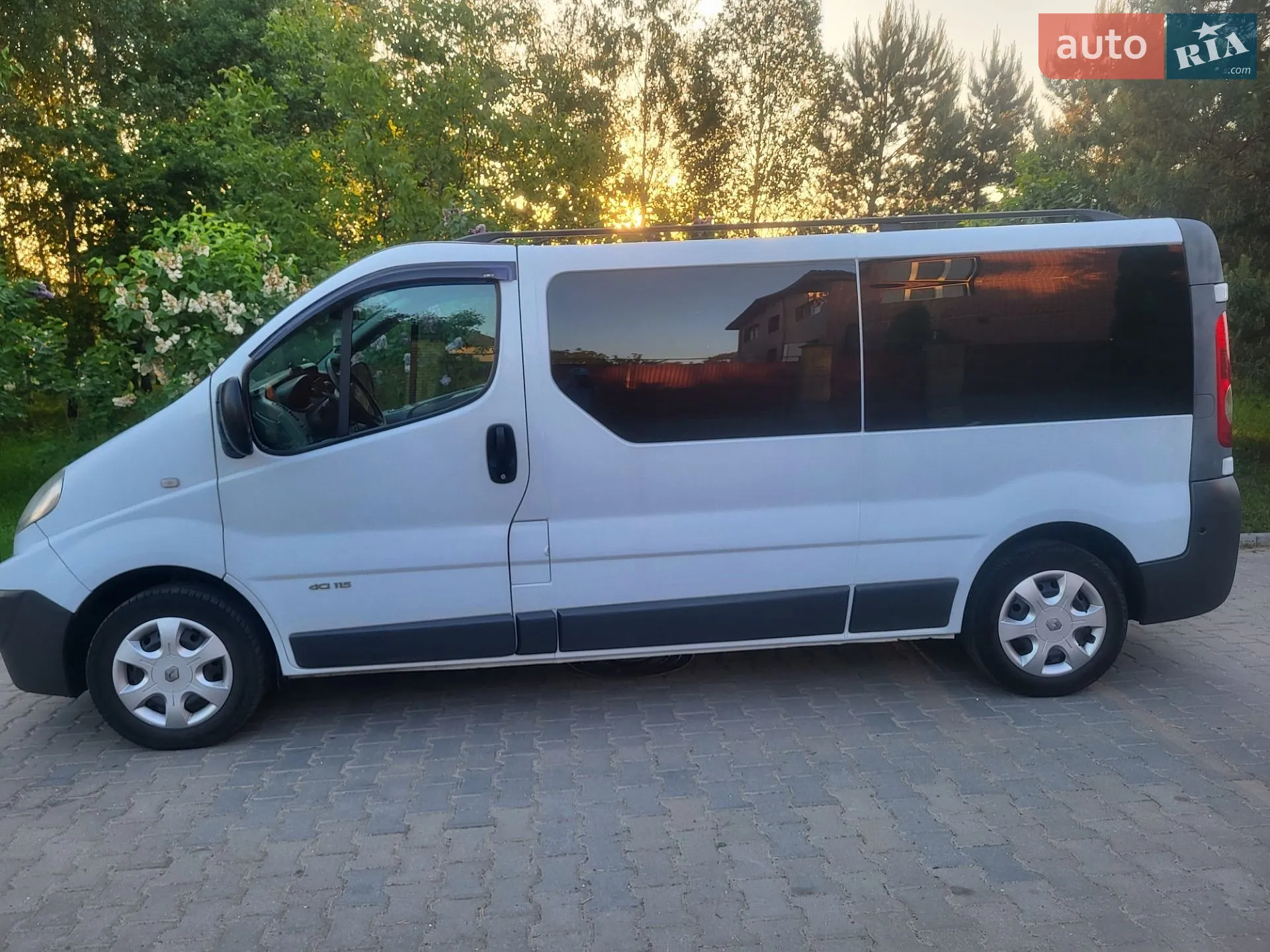 2011 Renault Trafic - мініатюра 41