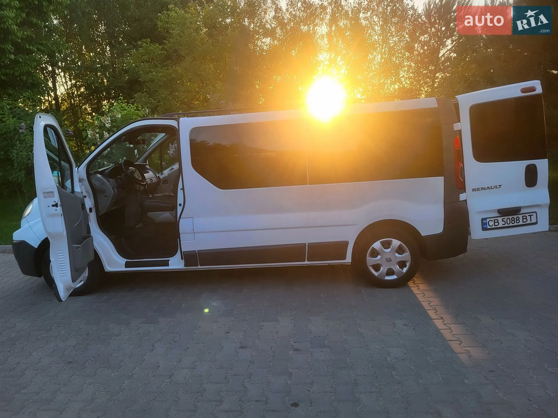 2011 Renault Trafic - мініатюра 60