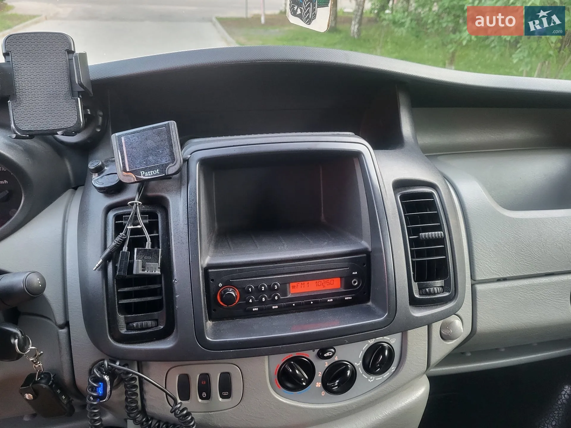 2011 Renault Trafic - мініатюра 18