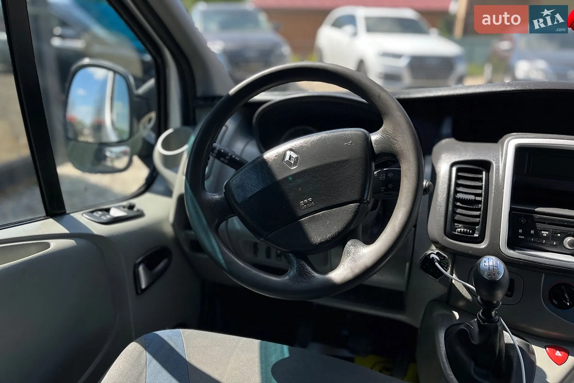 2011 Renault Trafic - мініатюра 8