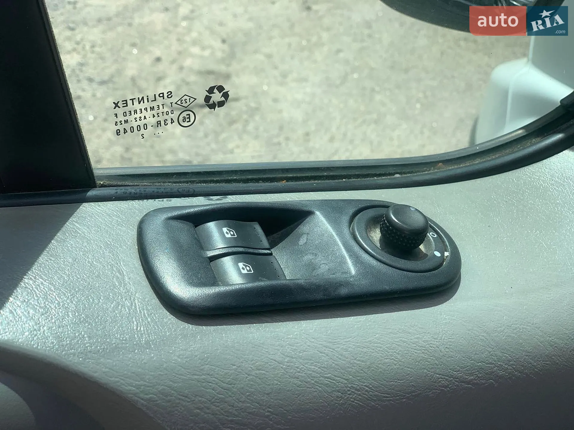 2012 Renault Trafic - мініатюра 15