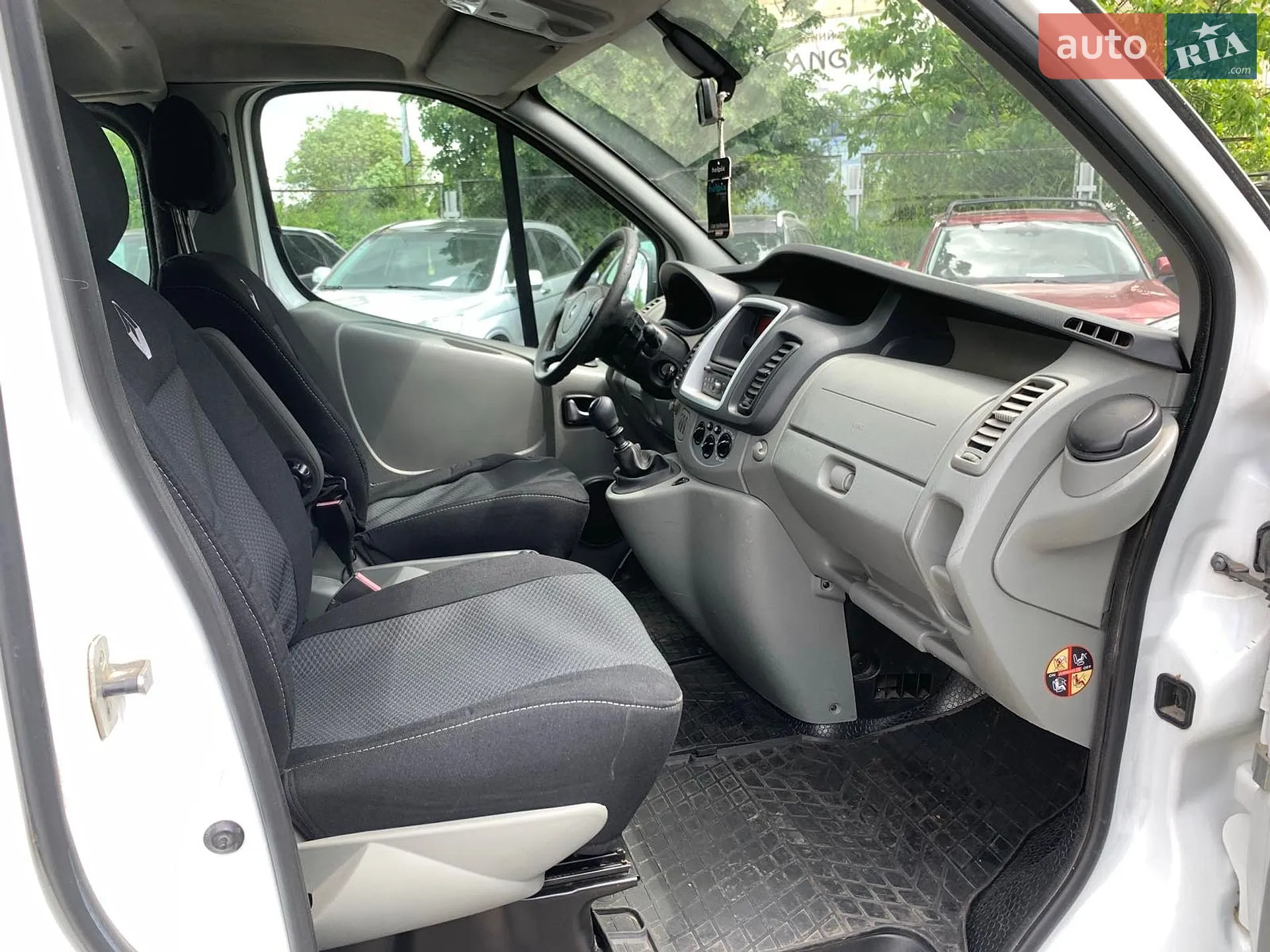 2012 Renault Trafic - мініатюра 26