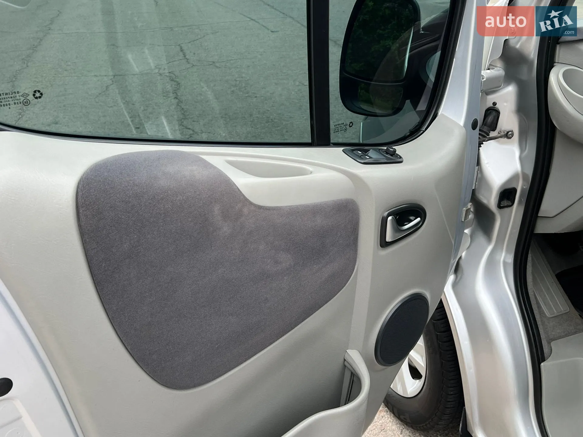2013 Renault Trafic - мініатюра 50