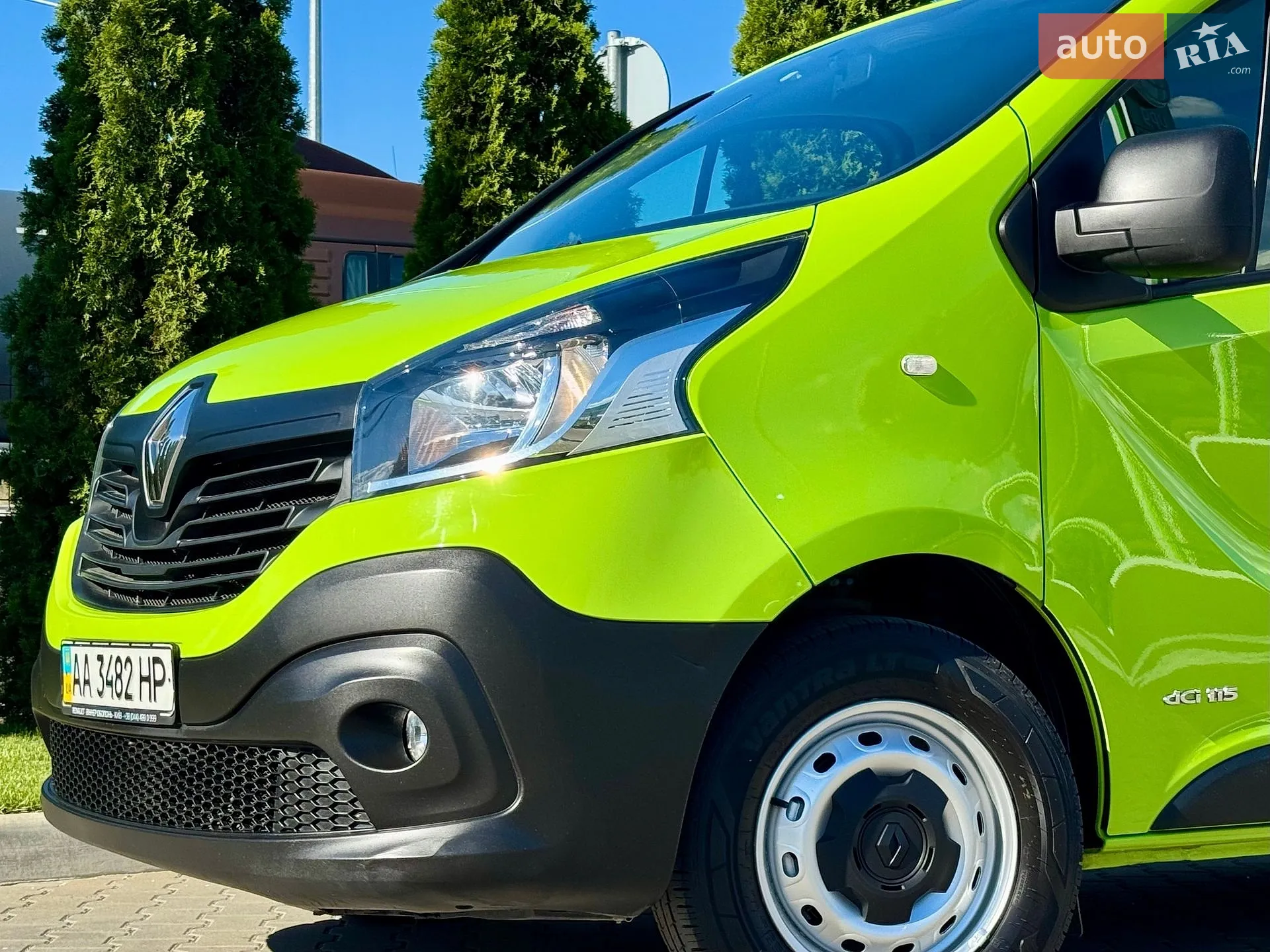 2015 Renault Trafic - мініатюра 11