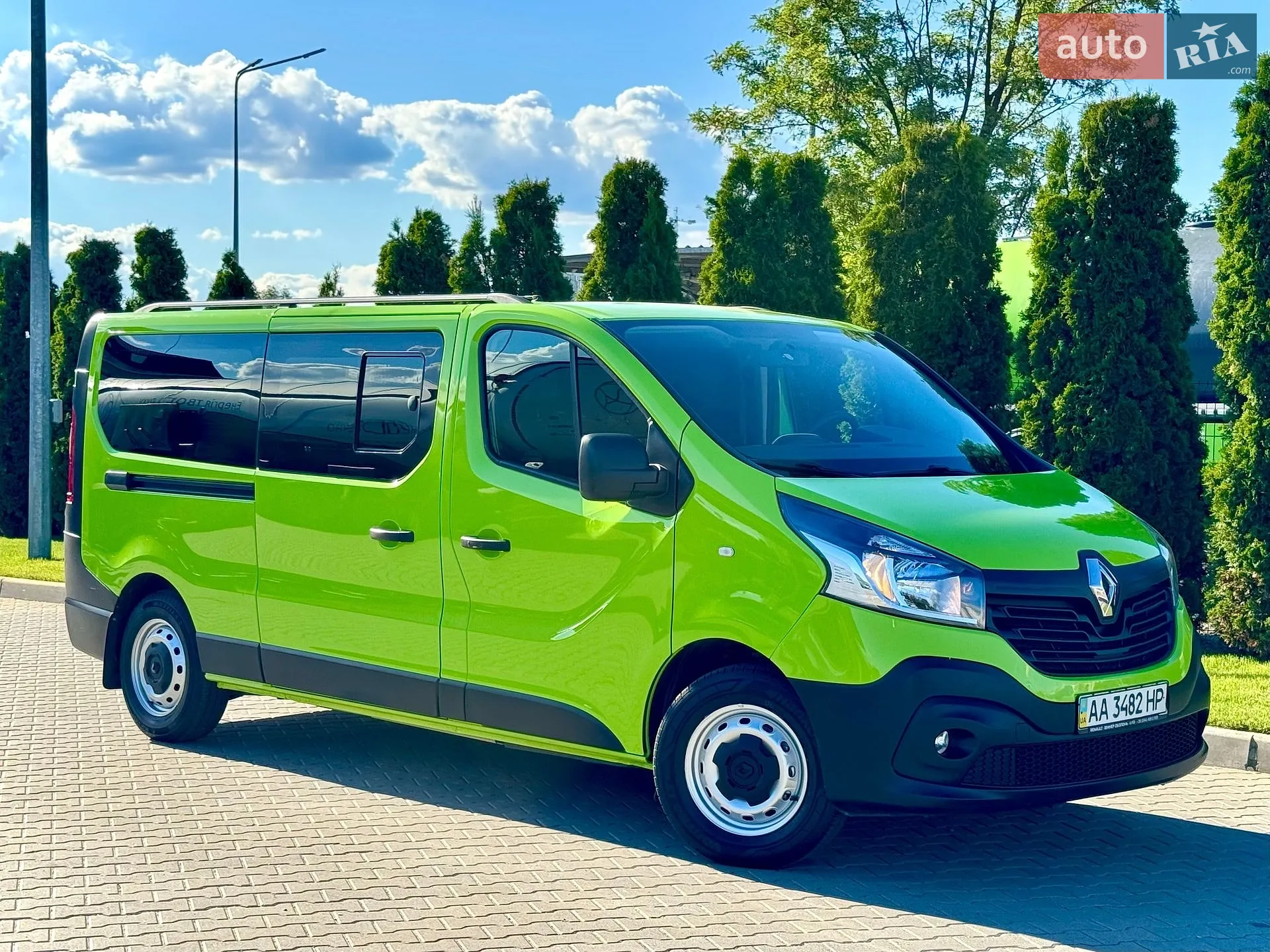 2015 Renault Trafic - мініатюра 81