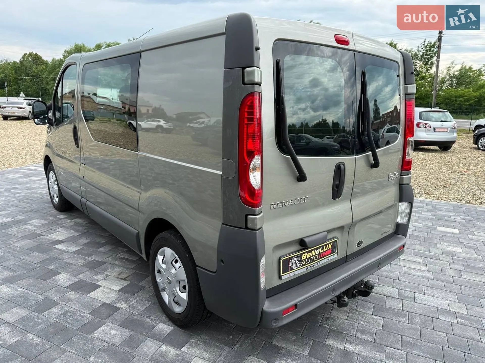 2010 Renault Trafic - мініатюра 5