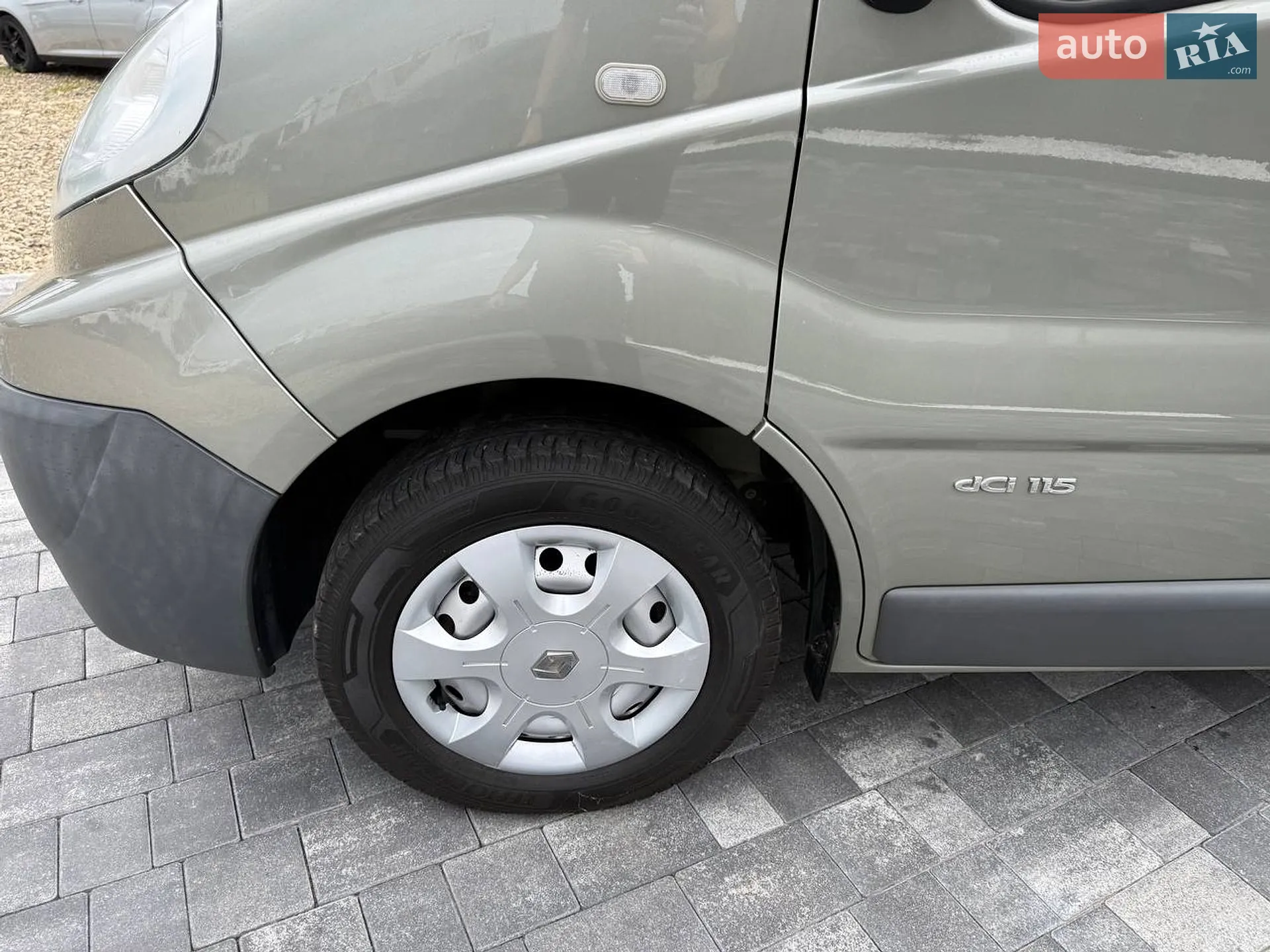 2010 Renault Trafic - мініатюра 13