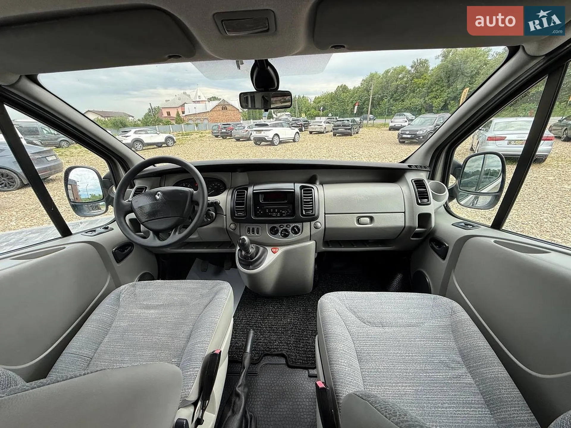 2010 Renault Trafic - мініатюра 23